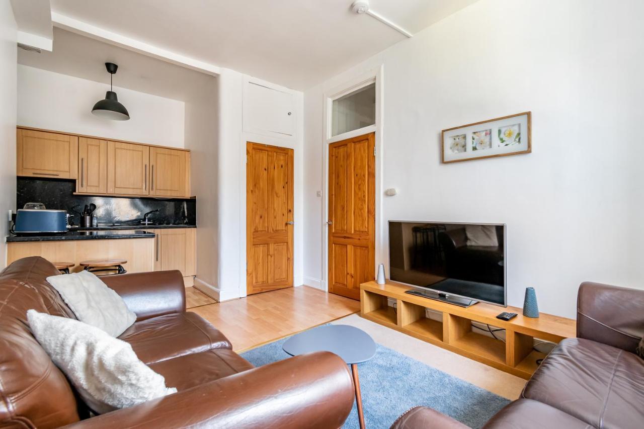 Amazing Apartments - Dalgety St - Near Holyrood Edinburgh Eksteriør bilde