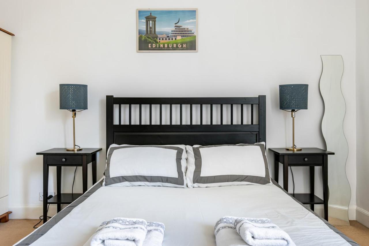 Amazing Apartments - Dalgety St - Near Holyrood Edinburgh Eksteriør bilde