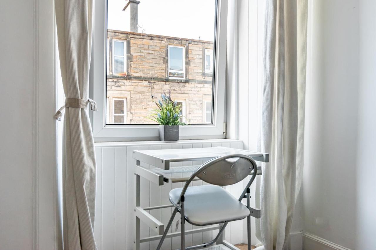 Amazing Apartments - Dalgety St - Near Holyrood Edinburgh Eksteriør bilde