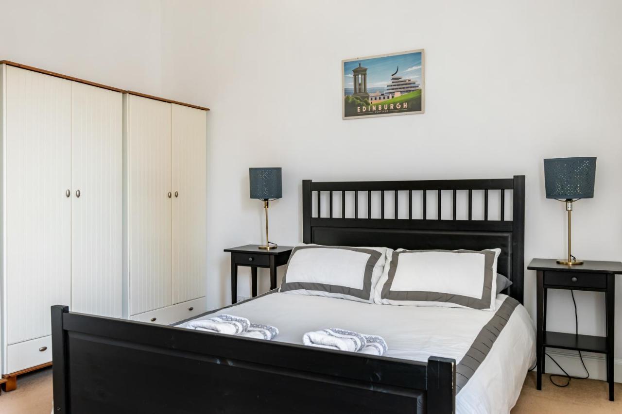 Amazing Apartments - Dalgety St - Near Holyrood Edinburgh Eksteriør bilde
