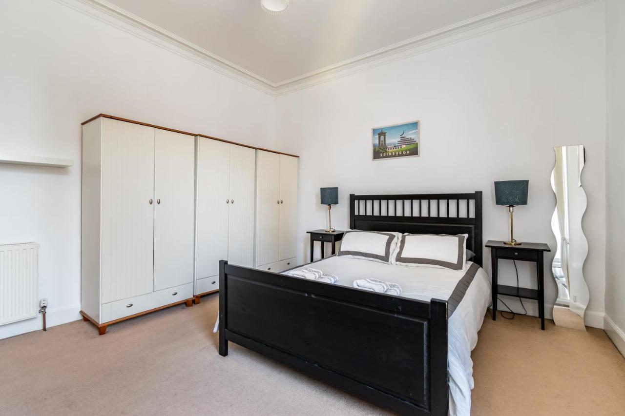Amazing Apartments - Dalgety St - Near Holyrood Edinburgh Eksteriør bilde
