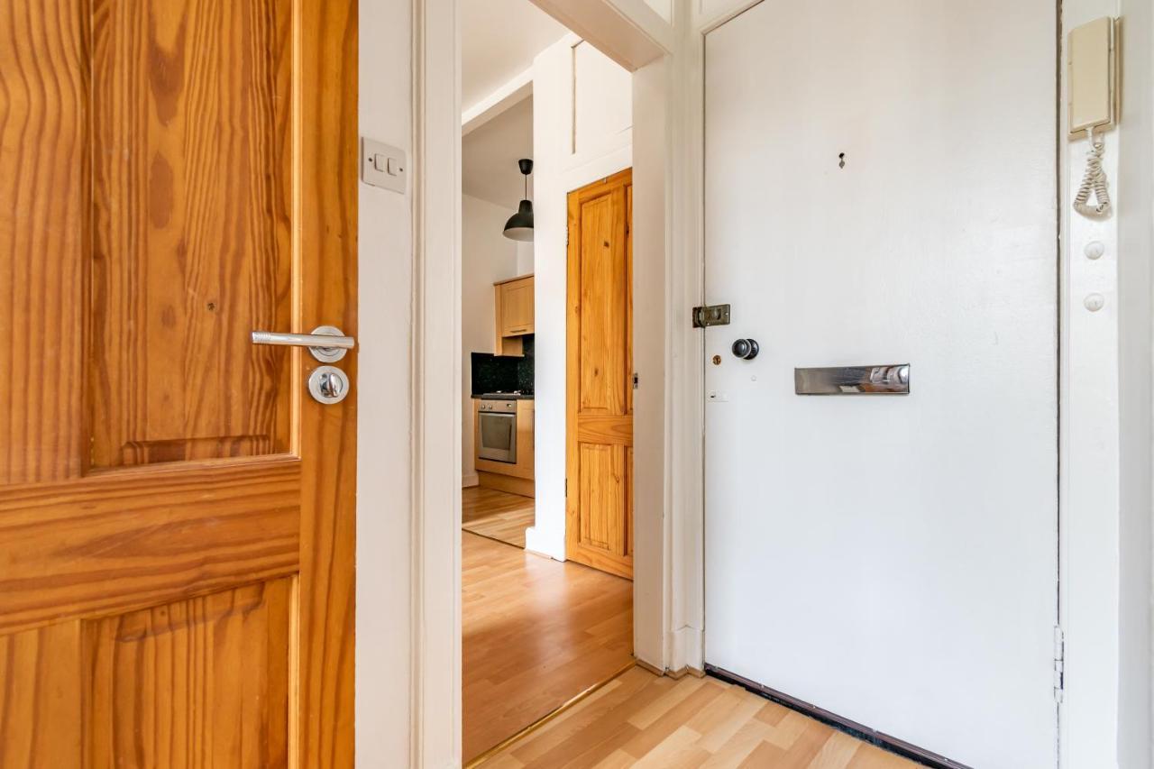 Amazing Apartments - Dalgety St - Near Holyrood Edinburgh Eksteriør bilde